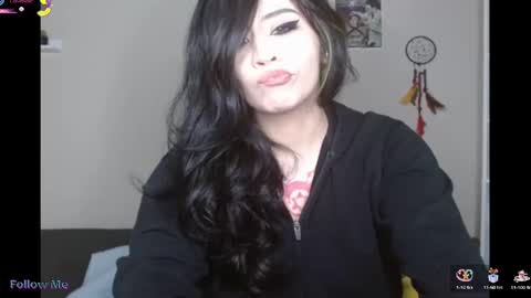 Snapshot of amilustxx chatting on 10/06/25, 07:00 amilust online show from 10/06/25, 07:00