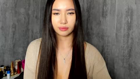 Snapshot of amina_artin chatting on 12/05/24, 12:55 Amina online show from 12/05/24, 12:55