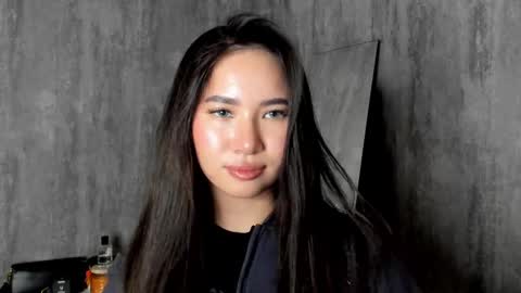 Snapshot of amina_artin chatting on 03/08/25, 07:42 Amina online show from 03/08/25, 07:42