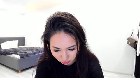 Amina online show from 02/16/26, 02:02