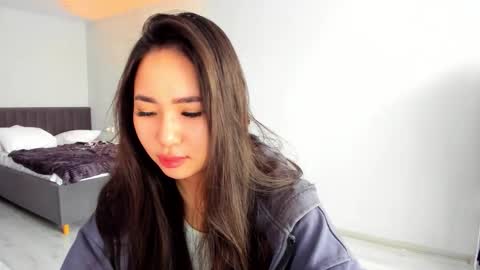 Amina online show from 02/21/26, 08:26