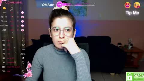 Amina online show from 02/08/25, 12:28