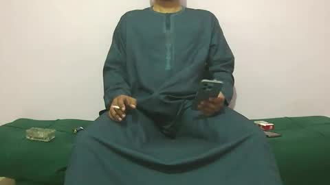 Snapshot of amir_elaraby chatting on 10/02/25, 07:43 Amir online show from 10/02/25, 07:43