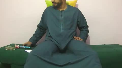 Amir online show from 11/21/25, 02:10