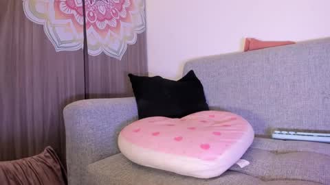 AMIIRA online show from 01/29/25, 12:12