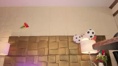 amirajones online show from 07/07/26, 07:23