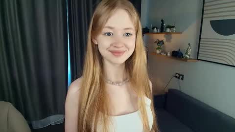 Luna online show from 05/31/26, 12:45