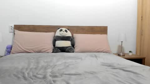 Snapshot of amiravyxen chatting on 10/09/25, 09:24 Amira Vyxen online show from 10/09/25, 09:24