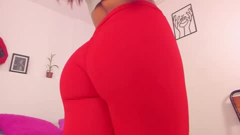 hi guys im ariani ill be off till december 1st for vacation if u want u can add me on snapchat by bio and talk or play there online show from 02/18/25, 05:53