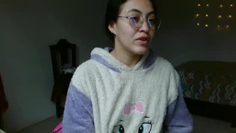 Snapshot of amitlu_ chatting on 02/02/25, 06:53 amitlu_ online show from 02/02/25, 06:53