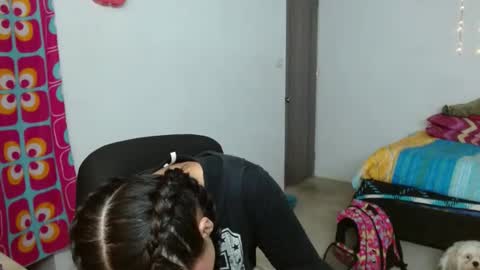 Snapshot of amitlu_ chatting on 10/06/25, 04:15 amitlu_ online show from 10/06/25, 04:15