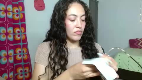 Snapshot of amitlu_ chatting on 10/21/25, 07:14 amitlu_ online show from 10/21/25, 07:14