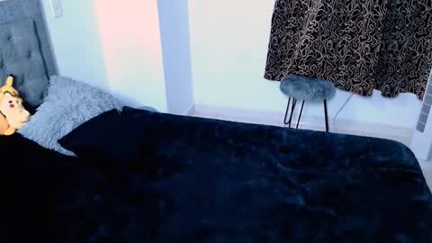 Snapshot of ammanda_ chatting on 03/30/26, 12:33 diana online show from 03/30/26, 12:33