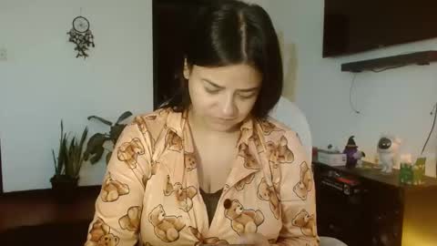 Snapshot of ammbaar1 chatting on 01/22/25, 11:34 Ambaar online show from 01/22/25, 11:34