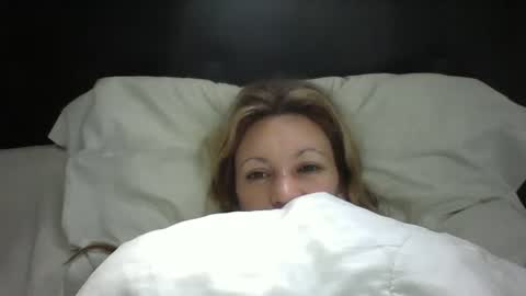 Snapshot of ammber3 chatting on 09/15/25, 11:21 Paula D online show from 09/15/25, 11:21