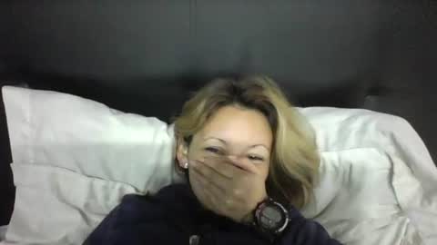 Snapshot of ammber3 chatting on 04/16/26, 11:33 Paula D online show from 04/16/26, 11:33