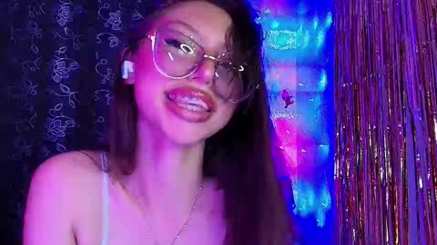 Snapshot of ammeliejoy chatting on 12/19/25, 11:01 Ammelie online show from 12/19/25, 11:01