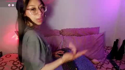 Snapshot of ammeliejoy chatting on 07/23/26, 02:09 Ammelie online show from 07/23/26, 02:09