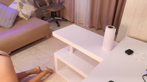 Amelya online show from 01/08/25, 01:11