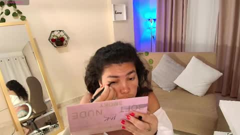 Amelya online show from 02/12/25, 07:45