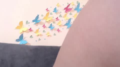 ammy_colins online show from 12/04/25, 03:16