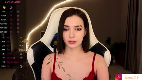 Snapshot of ammy_cumwme chatting on 11/19/25, 09:53 Ammy dont forget to thumbs up me online show from 11/19/25, 09:53