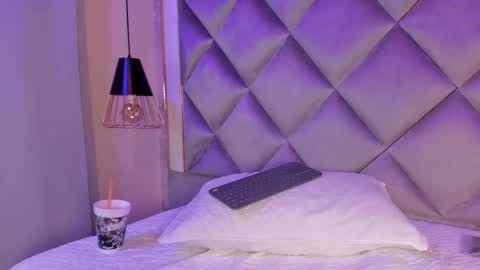 ammy durand online show from 02/23/25, 09:00