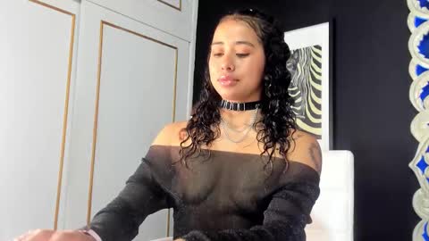 Snapshot of ammy_nova chatting on 09/15/25, 08:09 Ammy Nova online show from 09/15/25, 08:09