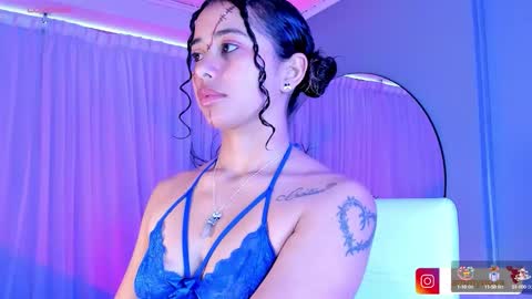 Snapshot of ammy_nova chatting on 10/16/25, 08:21 Ammy Nova online show from 10/16/25, 08:21