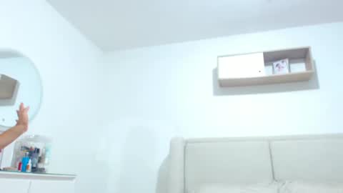 ammy_velez online show from 09/15/25, 07:36