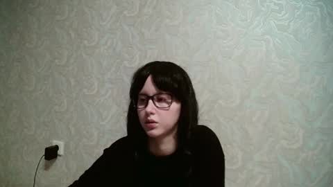 Amomira online show from 12/28/24, 12:35