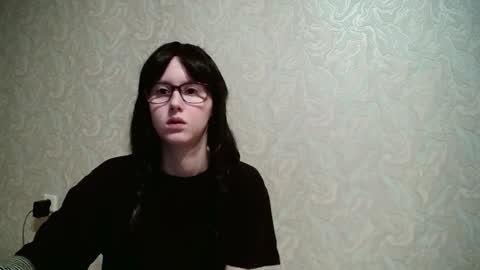 Amomira online show from 10/12/25, 03:44