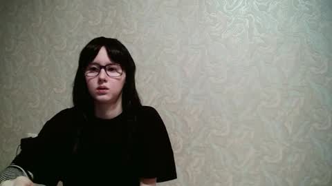 Amomira online show from 10/19/25, 03:07