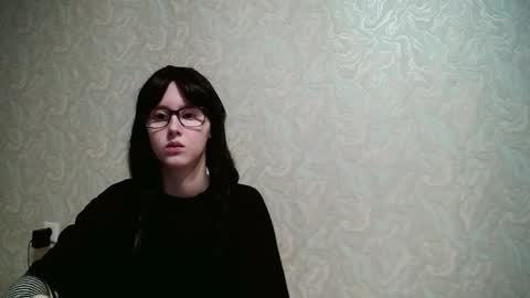 Amomira online show from 10/23/25, 03:39