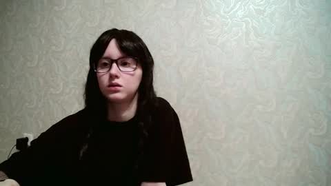 Snapshot of amomira_honeyx chatting on 11/13/25, 01:59 Amomira honeyx online show from 11/13/25, 01:59