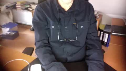 Amor2200 online show from 11/10/25, 08:57