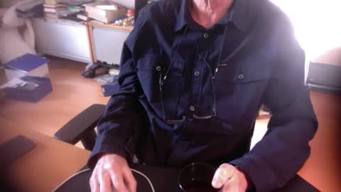 Amor2200 online show from 11/17/25, 09:59