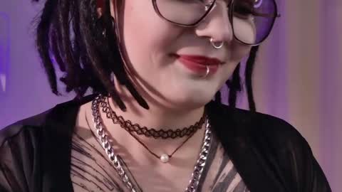 Snapshot of amorefae chatting on 05/19/26, 01:56 amore online show from 05/19/26, 01:56