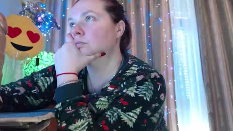 amorelara online show from 03/11/26, 08:42