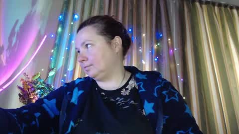 Snapshot of amorelara chatting on 06/13/26, 10:02 amorelara online show from 06/13/26, 10:02