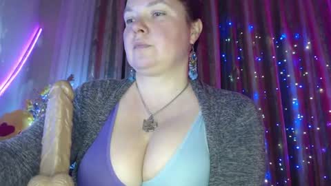 Snapshot of amorelara chatting on 07/09/26, 10:52 amorelara online show from 07/09/26, 10:52