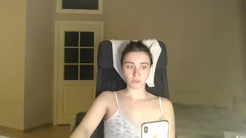 miss unforgettable online show from 01/12/25, 04:08