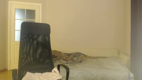 miss unforgettable online show from 01/30/25, 02:15