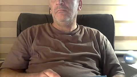 Snapshot of amorlin chatting on 03/19/26, 11:09 AmorLin online show from 03/19/26, 11:09