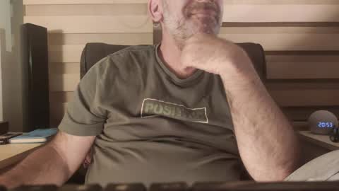 Snapshot of amorlin chatting on 04/15/26, 05:53 AmorLin online show from 04/15/26, 05:53