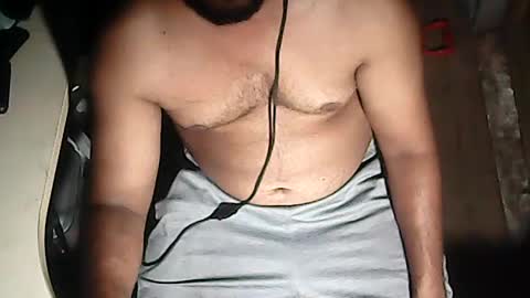 Snapshot of amorousr chatting on 06/17/26, 06:16 SubboyShivan online show from 06/17/26, 06:16
