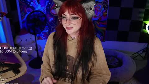 Snapshot of amphetameme chatting on 05/16/26, 03:25 sierra online show from 05/16/26, 03:25