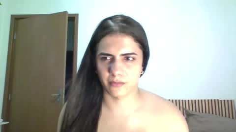 Snapshot of amputeeluna chatting on 12/31/24, 02:29 amputeeluna online show from 12/31/24, 02:29