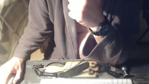 amslave4f online show from 09/10/25, 07:41