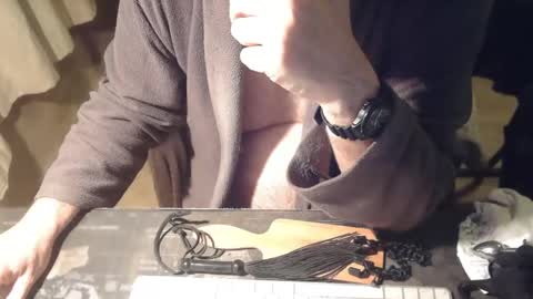 amslave4f online show from 10/26/25, 10:25